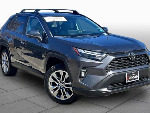 Certified 2023 Toyota RAV4 XLE Premium image 3