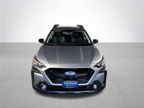 Used 2023 Subaru Outback Onyx Edition XT AWD/4WD image 3