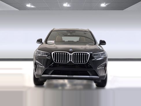 Used 2024 BMW X3 sDrive30i w/ Premium Package RWD image 6