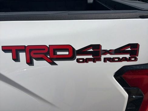 New 2026 Toyota Tundra SR5 w/ TRD Off-Road Package AWD/4WD image 11