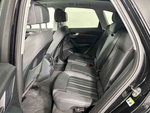 Used 2023 Audi Q5 2.0T Premium Plus w/ Premium Plus Package AWD/4WD image 22
