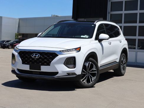 Used 2019 Hyundai Santa Fe FWD image 3