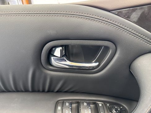 Used 2024 Nissan Armada Platinum w/ Captain's Chairs Package image 39