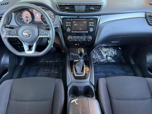 Used 2018 Nissan Rogue Sport S w/ S Appearance Package FWD image 15