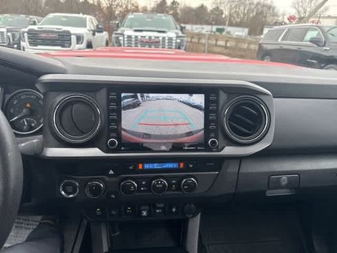 Used 2021 Toyota Tacoma TRD Sport image 22