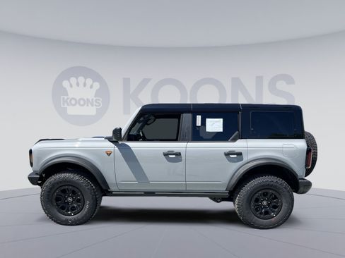 New 2026 Ford Bronco Badlands AWD/4WD image 2