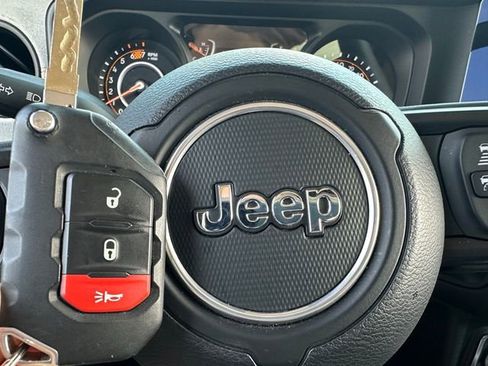 Used 2024 Jeep Wrangler Sport S image 52