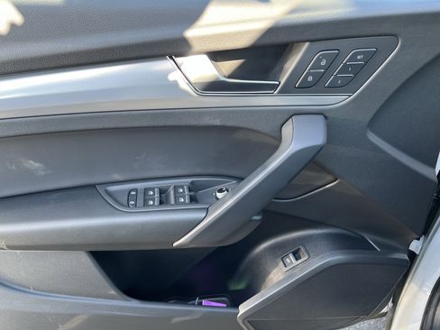 Used 2025 Audi Q5 2.0T Premium image 14