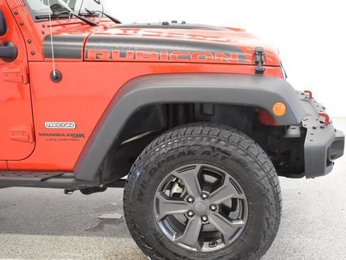 Used 2018 Jeep Wrangler Unlimited Rubicon AWD/4WD image 13
