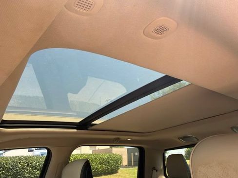 Used 2019 RAM 1500 Limited AWD/4WD image 11