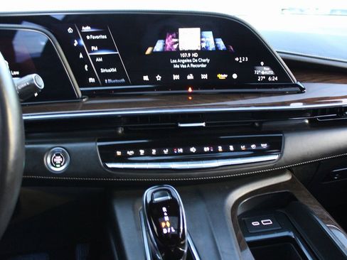 Used 2023 Cadillac Escalade Sport Platinum image 15