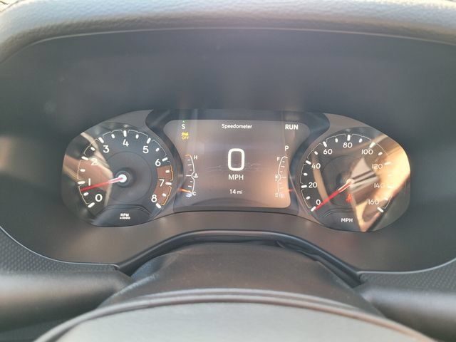 Used 2026 Jeep Compass Latitude AWD/4WD image 28