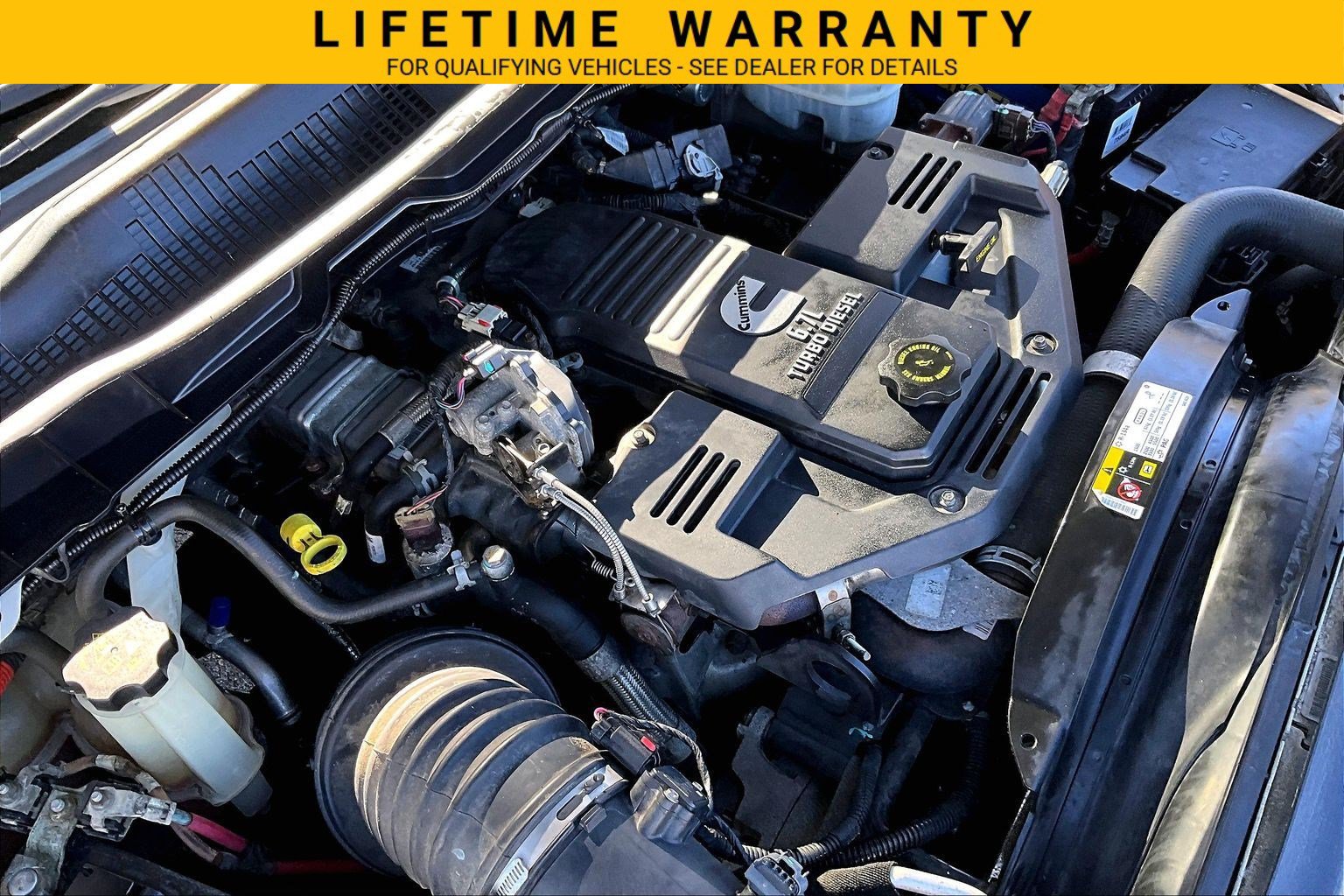 Used 2015 RAM 2500 SLT AWD/4WD image 35