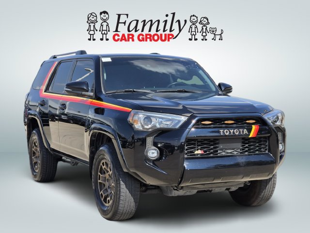 Used 2023 Toyota 4Runner 40th Anniversary SE AWD/4WD image 2