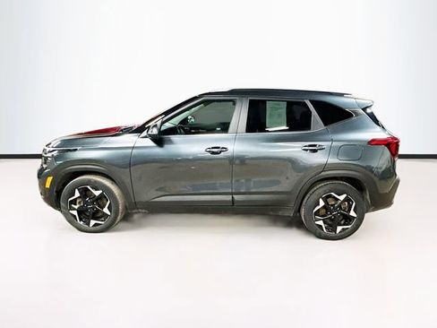 Used 2024 Kia Seltos EX image 4