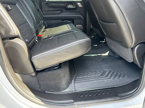 Used 2024 GMC Sierra 2500 AT4X w/ AT4X AEV Edition image 15