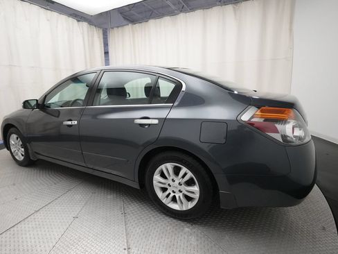 Used 2010 Nissan Altima 2.5 SL w/ SL Pkg FWD image 31