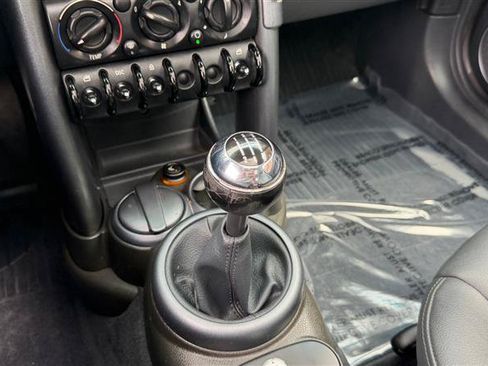Used 2006 MINI Cooper Hardtop FWD image 27
