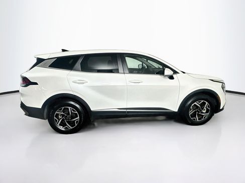 Used 2025 Kia Sportage LX FWD image 10