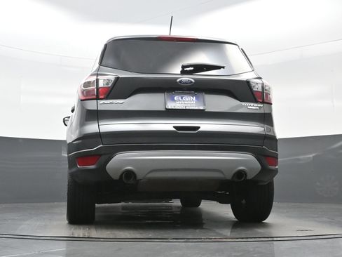 Used 2018 Ford Escape Titanium AWD/4WD image 30
