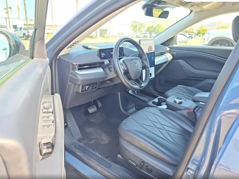 Used 2023 Ford Mustang Mach-E Select RWD image 3