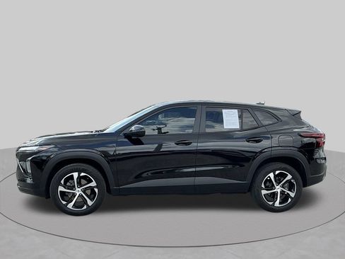 Used 2024 Chevrolet Trax RS FWD image 7