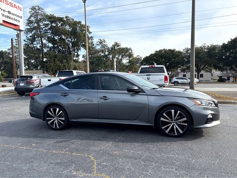 Used 2022 Nissan Altima 2.5 SR image 24