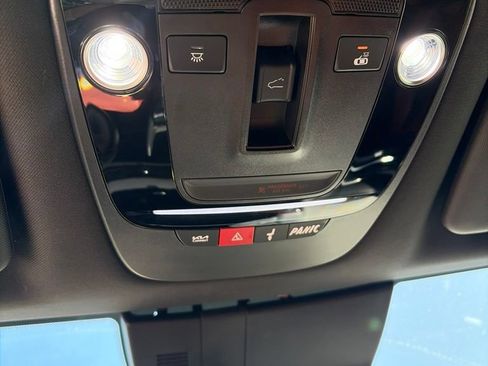Used 2024 Kia Sportage SX AWD/4WD image 21