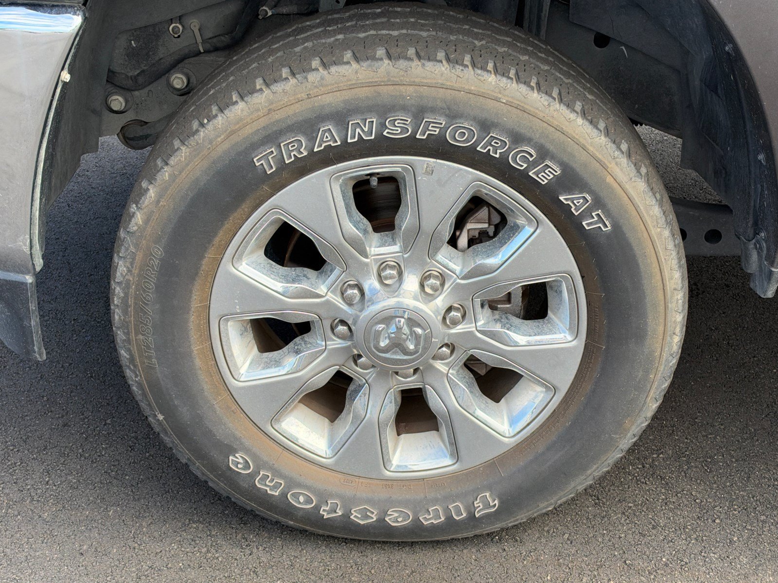 Used 2024 RAM 3500 Limited AWD/4WD image 11