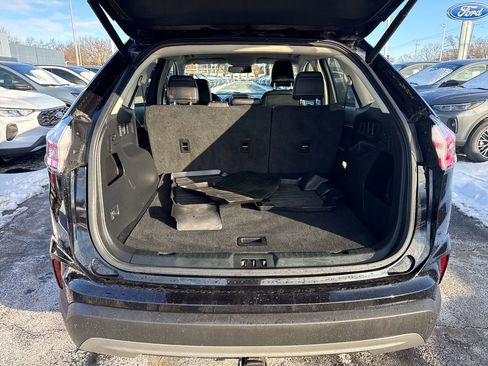 Used 2024 Ford Edge SEL w/ Convenience Package image 13