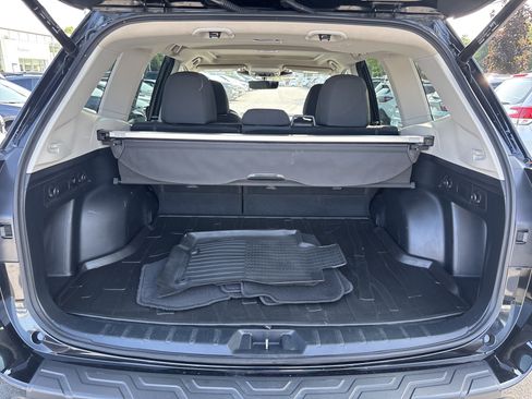 Certified 2023 Subaru Forester Premium AWD/4WD image 30