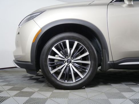 Used 2022 INFINITI QX60 Sensory w/ Vision Package image 7