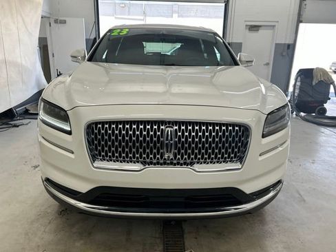 Used 2023 Lincoln Nautilus Reserve w/ Equipment Group 201A AWD/4WD image 2