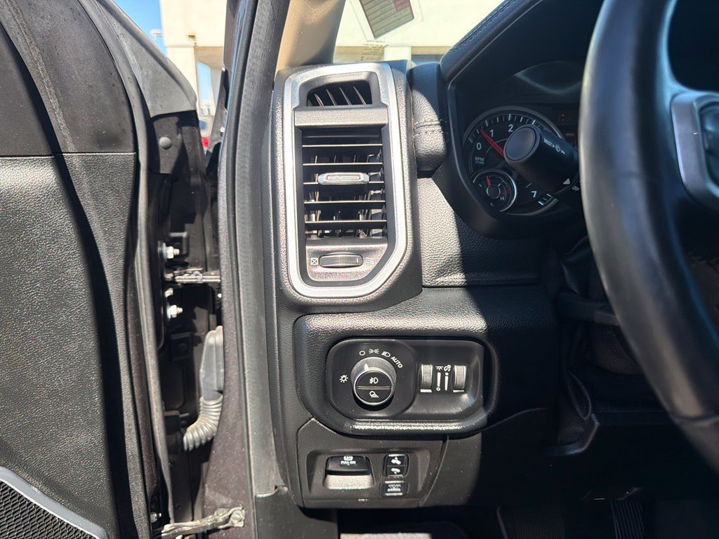 Used 2020 RAM 1500 Laramie AWD/4WD image 26