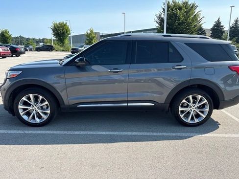 Used 2021 Ford Explorer Platinum w/ Equipment Group 601A AWD/4WD image 5