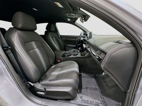 Used 2022 Honda Civic Sport image 27