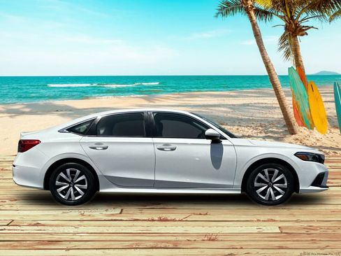 Used 2024 Honda Civic LX image 7