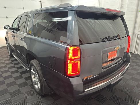 Used 2020 Chevrolet Suburban Premier image 7