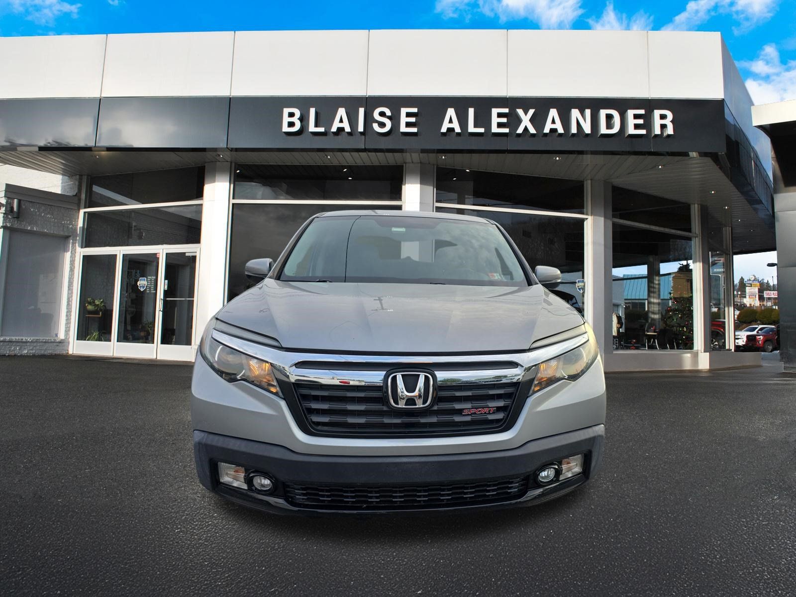 Used 2019 Honda Ridgeline Sport image 10