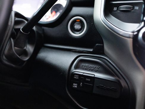 Used 2024 RAM 2500 Laramie image 31