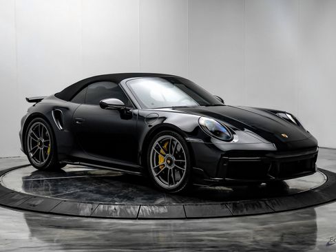 Used 2022 Porsche 911 Turbo S image 27