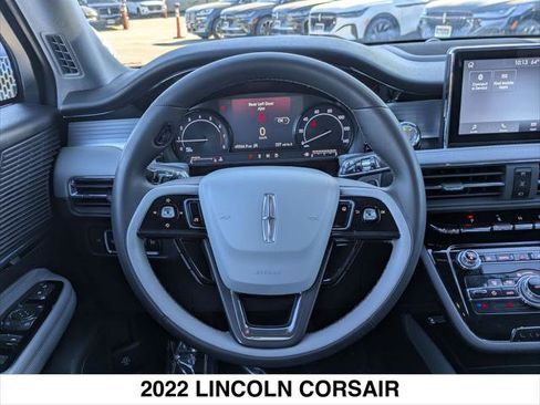 Used 2022 Lincoln Corsair FWD image 13
