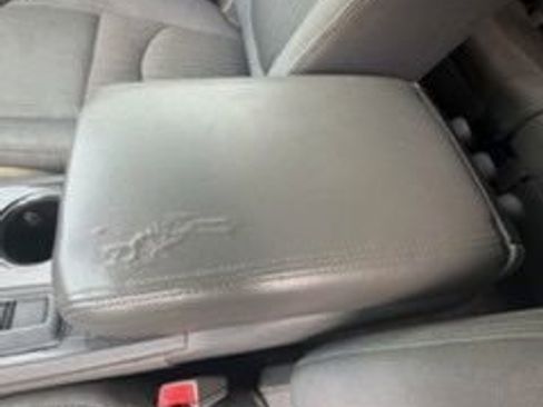 Used 2015 Chevrolet Traverse LT w/ Style and Technology Package image 4