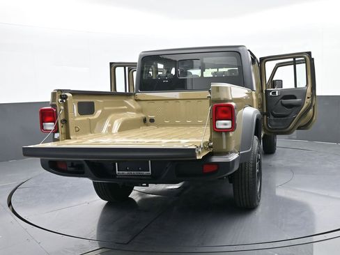 New 2026 Jeep Gladiator Sport image 65