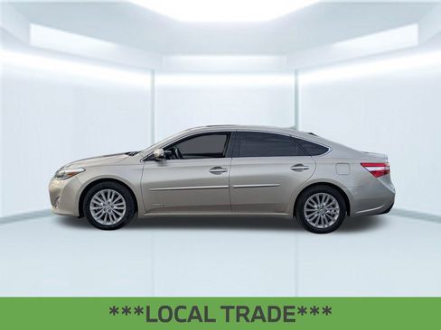 Used 2015 Toyota Avalon XLE Touring image 2