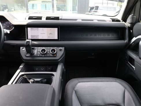 Used 2023 Land Rover Defender 110 X-Dynamic SE AWD/4WD image 27
