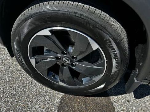 New 2026 Nissan Rogue SV image 11