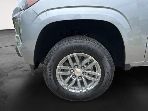 New 2026 Chevrolet Colorado LT w/ LT Convenience Package AWD/4WD image 20