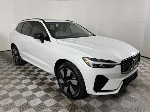 New 2024 Volvo XC60 T8 Plus w/ Protection Package Premier image 2