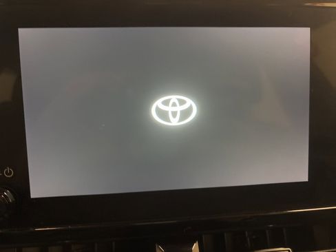 Used 2023 Toyota Corolla LE image 20